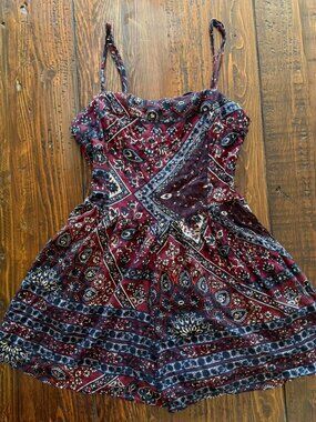 American Eagle Outfitters burgundy paisley print boho romper with adjustable